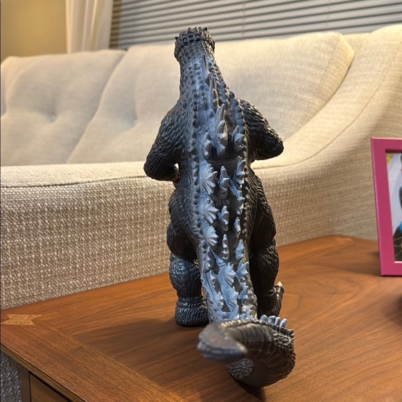 Godzilla Action Figure - Picture 6 of 6
